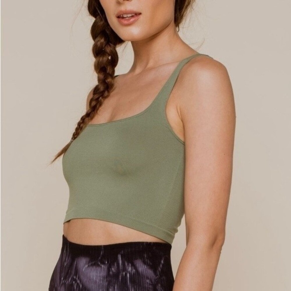 NEW Free People Scoop Neck Crop Tank Top Stretchy Army Green Size M/L